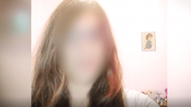 Δίκη Αλβανού για κακοποίηση 19χρονης – Έτρεμε ολόκληρη η κοπέλα όταν τον αντίκρισε ξανά (βίντεο)