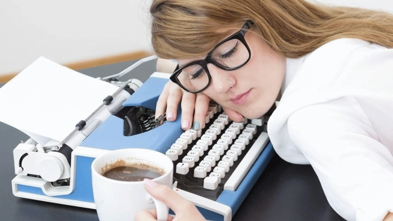 Γιατί αισθάνεστε συνέχεια κουρασμένοι – Ποια βιταμίνη σας λείπει