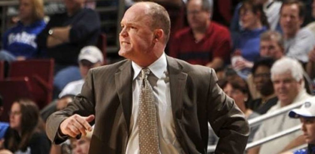 Ολυμπιακός :Στον «αστερισμό» του Σκοτ Σκάιλς για την θέση του προπονητή