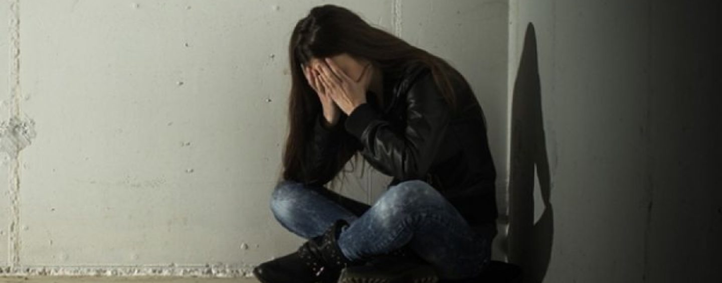 Ένας στους τέσσερις εφήβους στην Ελλάδα έχει σκεφτεί να βλάψει τον εαυτό του