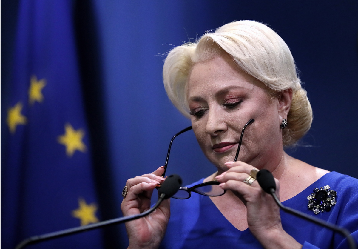Ρουμανία: Η Βουλή ανέτρεψε την κυβέρνηση της Ντάντσιλα