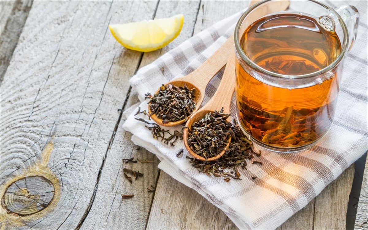Μαύρο τσάι: 8+1 «μαγικά» οφέλη για την υγεία μας