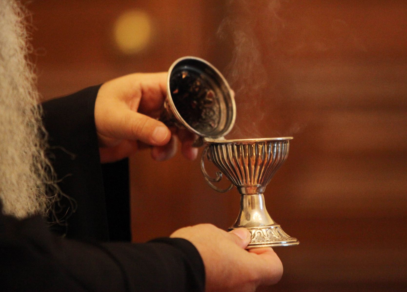 Κέρκυρα: Ιερέας κατηγορείται για ασέλγεια σε ανήλικη – Ο Μητροπολίτης του νησιού τον έθεσε σε διαθεσιμότητα