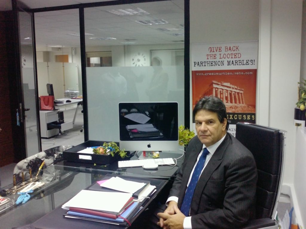 Ο Α.Μανθεάκης αποκαλύπτει το «σκληρό» πρόσωπο της Α. Ωνάση – «Δεν δίνει ούτε ένα ευρώ»(βίντεο)