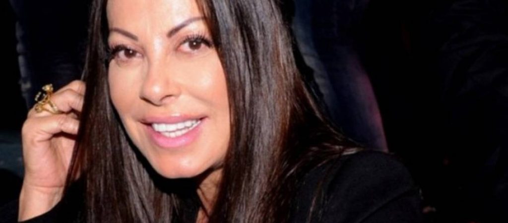 Νέα τηλεοπτική «βόμβα»: Η Άντζελα Δημητρίου κριτής στο «Just The 2 Of Us» – Είπε το μεγάλο «ναι» (βίντεο)