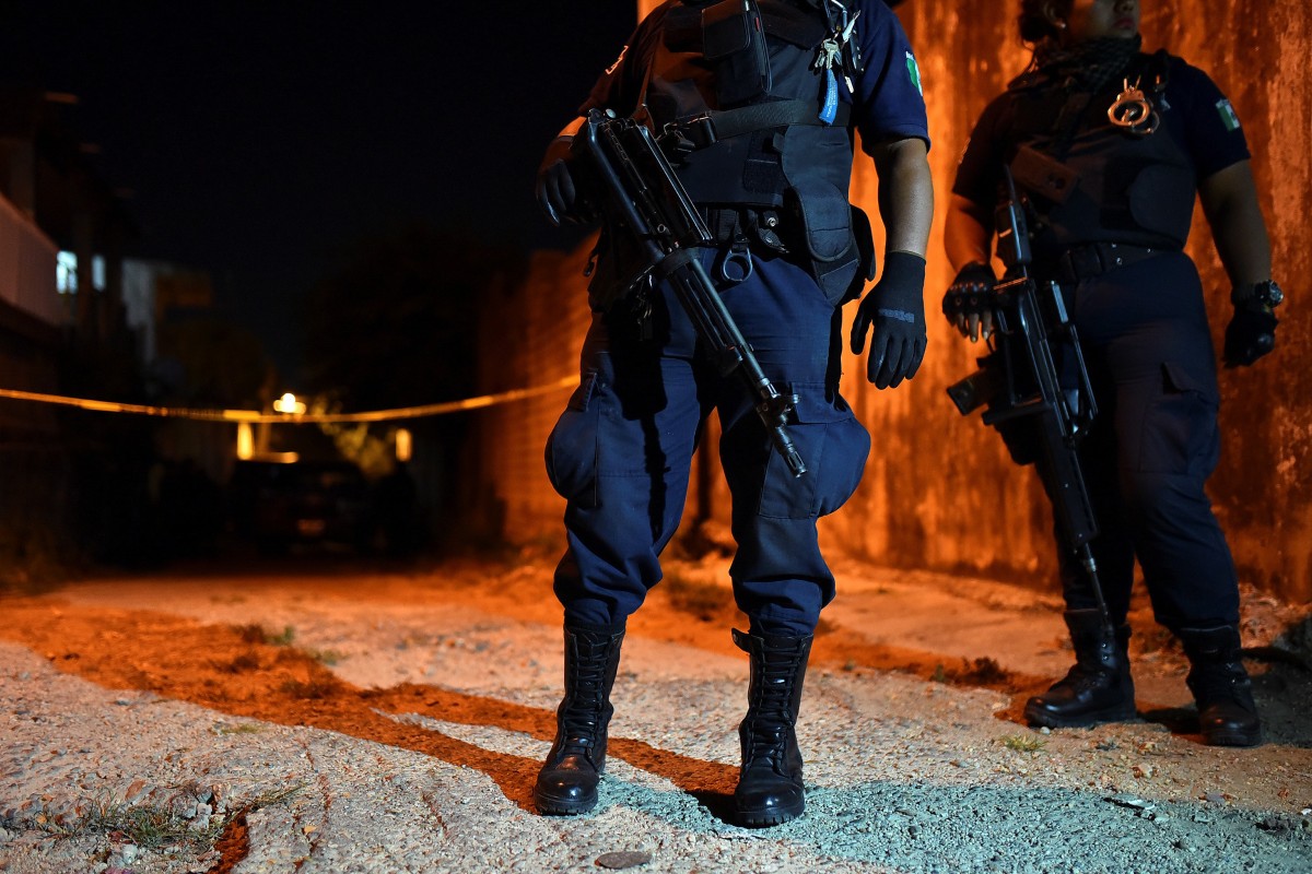 Ποια Συρία; – 14 αστυνομικοί νεκροί  στο Μεξικό από ενέδρα ενόπλων!