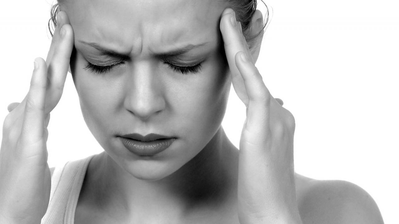 Τι είναι η «κόπωση των ματιών» που προκαλεί πονοκεφάλους – Τι πρέπει να προσέχετε