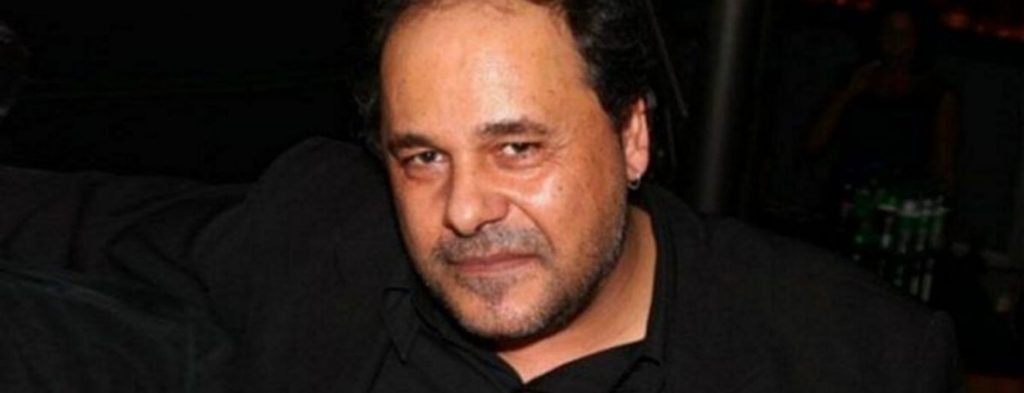 Ο Αλέξανδρος Ρήγας ξεσπά για το «Room Service Πλιζ»: «Μόλις υπέγραψα ο ΣΚΑΪ μου ανακοίνωσε ότι ακυρώνεται» (βίντεο)