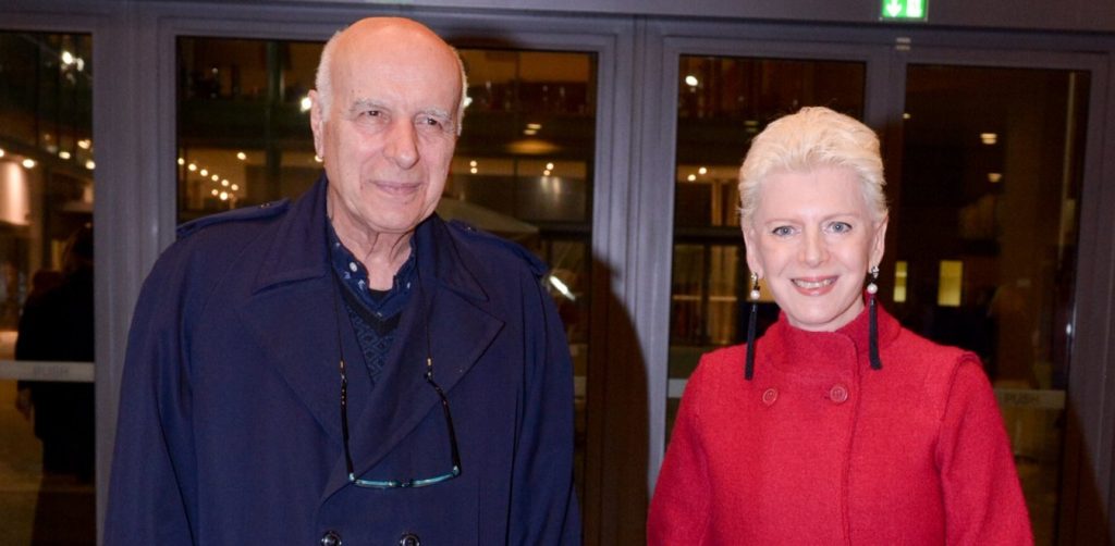 Έλενα Ακρίτα: «Λυπάμαι, δεν άλλαξα γνώμη επειδή μου ζήτησε 100 χιλιάρικα ο Μ.Σεφερλής» (βίντεο)