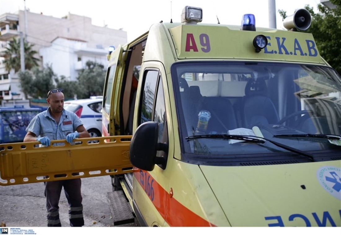 Βίντεο -σοκ: Αυτοκίνητο παρασύρει νεαρή κοπέλα στην Θεσσαλονίκη