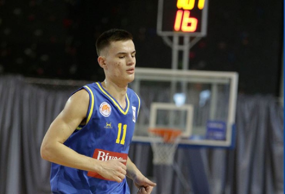 Στον… αέρα το μέλλον του Αγραβάνη στο Περιστέρι λόγω πολέμου