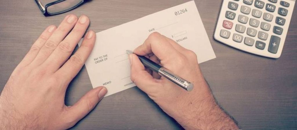 Μειώθηκαν συγκριτικά με πέρσι οι ακάλυπτες επιταγές για το πρώτο 9μηνο του έτους