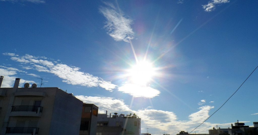 Καιρός: Αίθριος αναμένεται σε όλη την χώρα την Παρασκευή – Ήλιος αλλά και βροχές