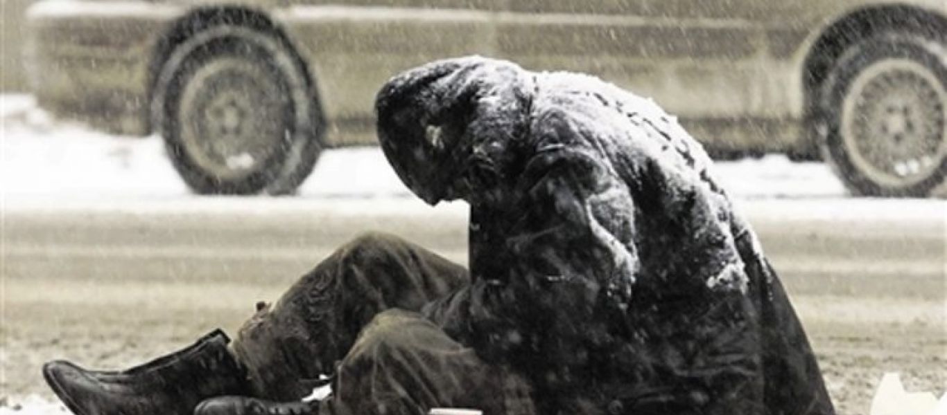 Σε κίνδυνο φτώχειας ένας στους τρεις Έλληνες – Το τρίτο υψηλότερο ποσοστό της Ευρώπης