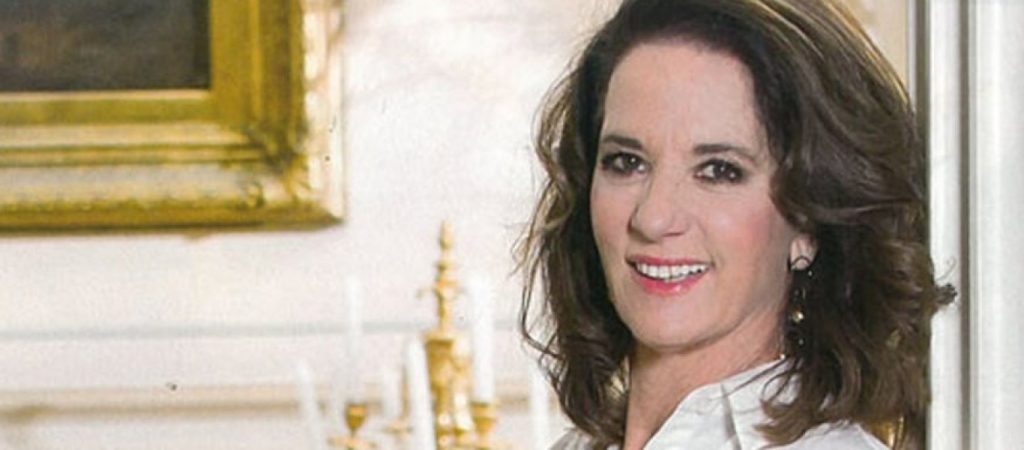 Χριστίνα Σούζη: «Στον γαμπρό μου λέω να προσέχει να μη μου στείλει την κόρη μου πίσω» (βίντεο)