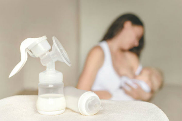 Το μητρικό γάλα είναι αντιφλεγμονώδες και έχει αντιβιοτικές ιδιότητες
