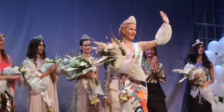 Καλλιστεία: Η Ραφαέλα Πλαστήρα είναι η Σταρ Ελλάς 2019 – Ποιες κέρδισαν τους υπόλοιπους τίτλους (φωτο)