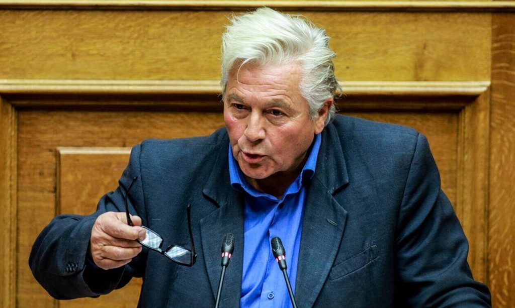 Θ.Παπαχριστόπουλος: «Επιβάλλεται Μητσοτάκης και Τσίπρας να καθίσουν στο ίδιο τραπέζι για το προσφυγικό»