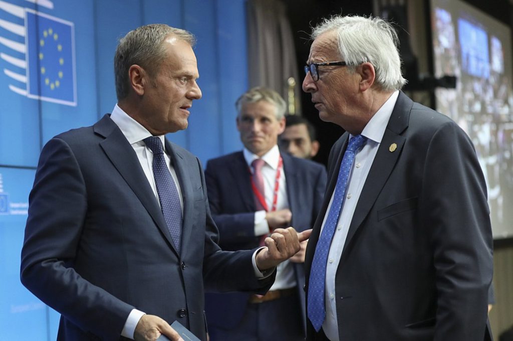 «Καρφιά» Ν.Τούσκ και Ζ.Κ.Γιούνκερ για τον «πάγο» σε Σκόπια και Αλβανία