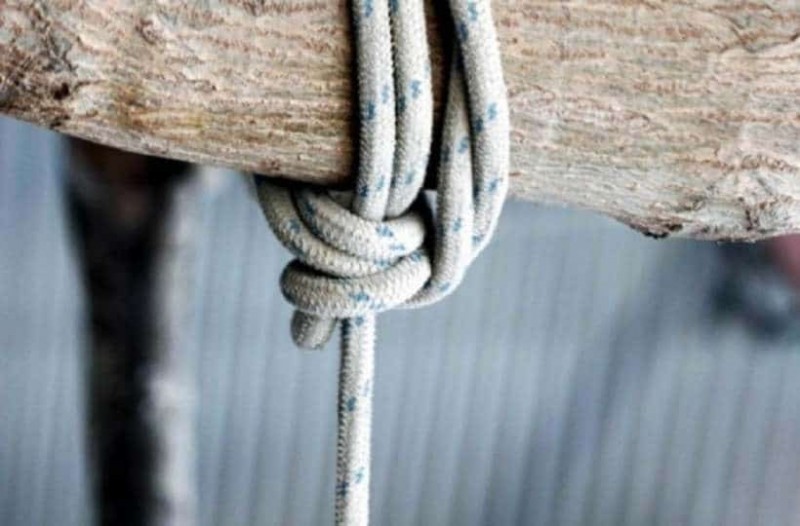 Κρήτη: Έδωσε τέλος στην ζωή της με λουρί σκύλου