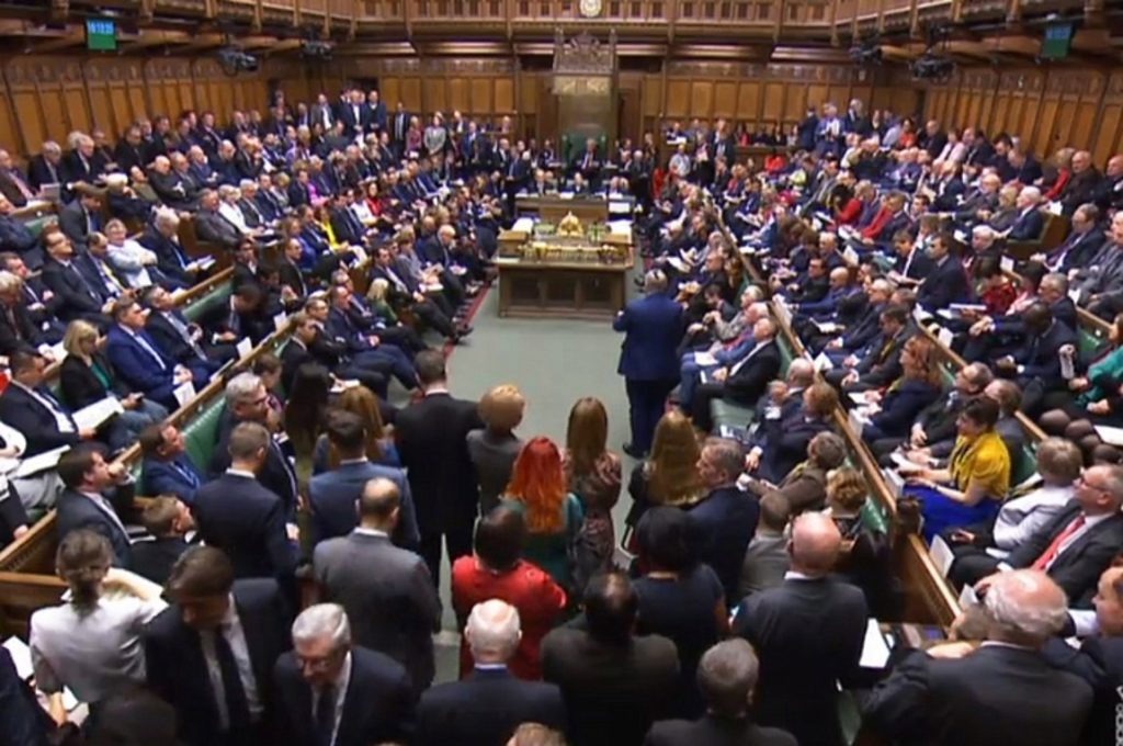 Brexit ώρα μηδέν: Να αποσύρει την τροπολογία του κάλεσε τον πρώην Συντηρητικό βουλευτή Όλιβερ Λέτουιν η κυβέρνηση