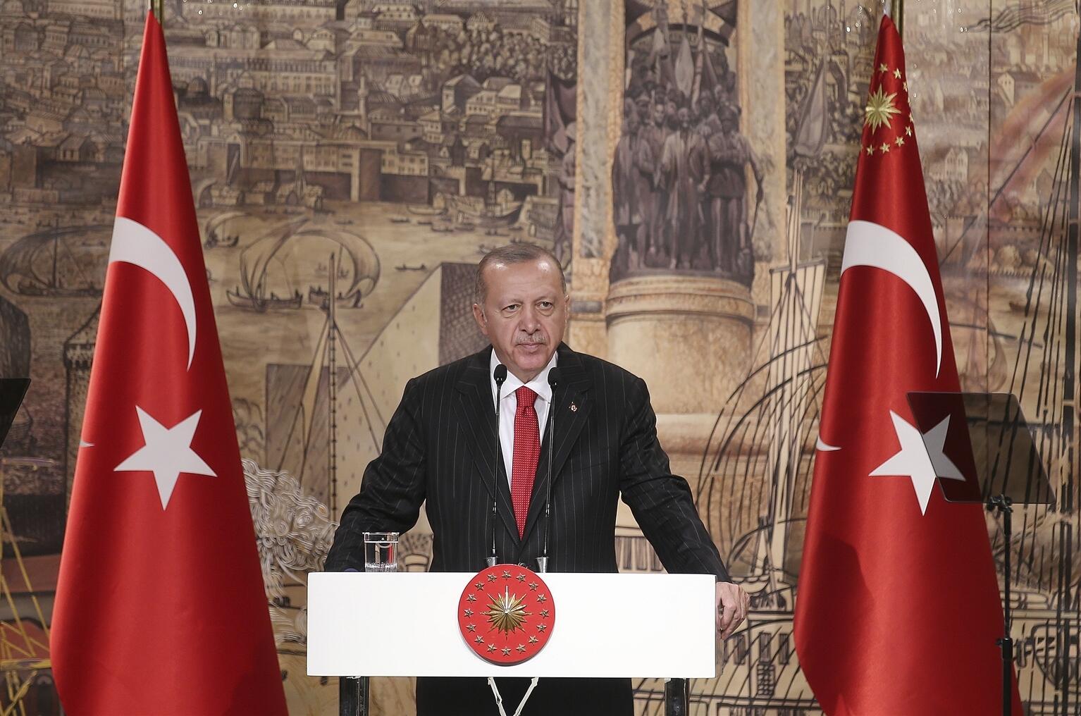 Ερντογάν κατά Ευρωπαίων: «Εσείς που μας κατηγορείτε σήμερα έχετε την κηλίδα της σφαγής στα χέρια σας»