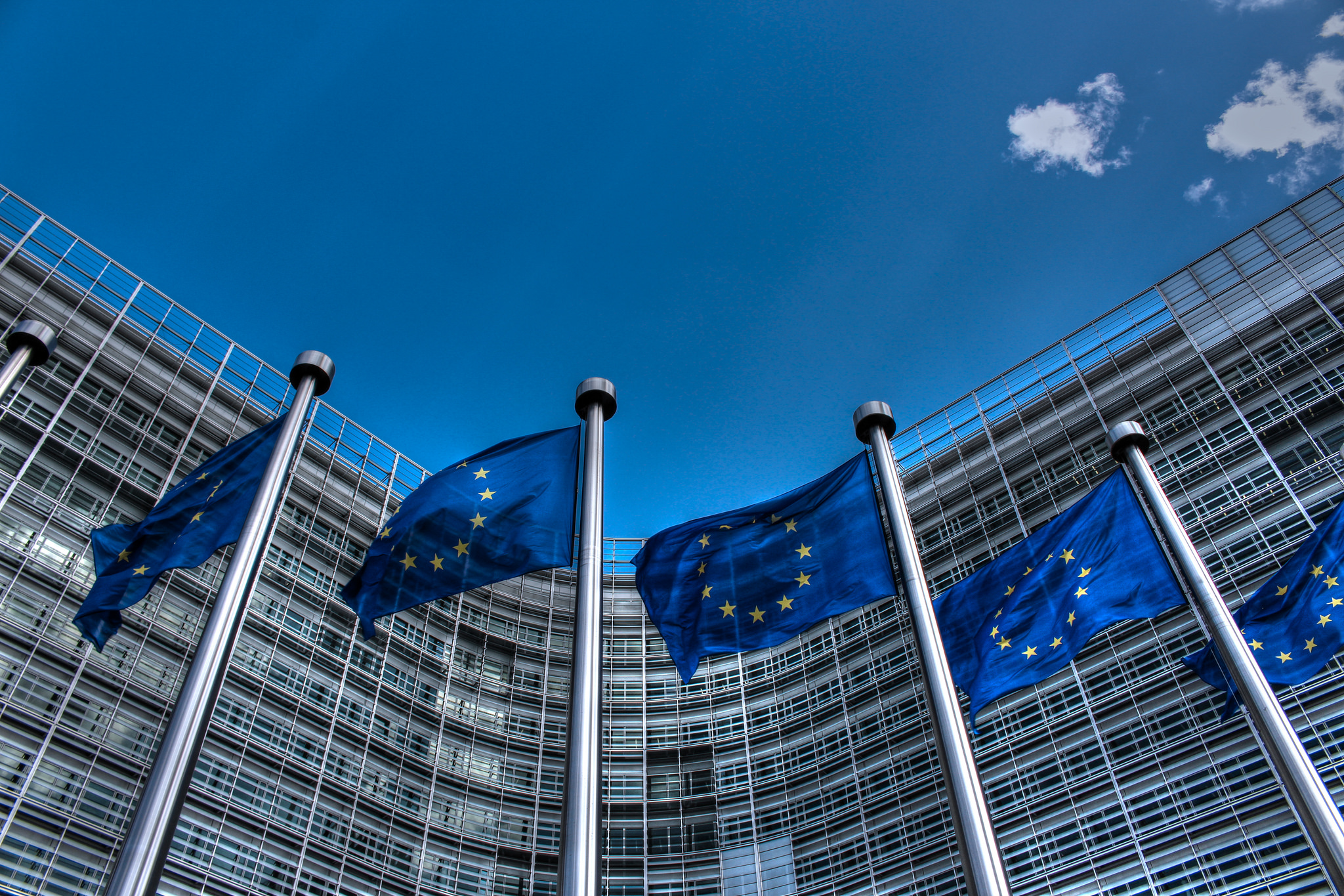 Λακωνική αντίδραση από ΕΕ για την ψηφοφορία στο βρετανικό κοινοβούλιο: «Περιμένουμε ενημέρωση από το Λονδίνο»