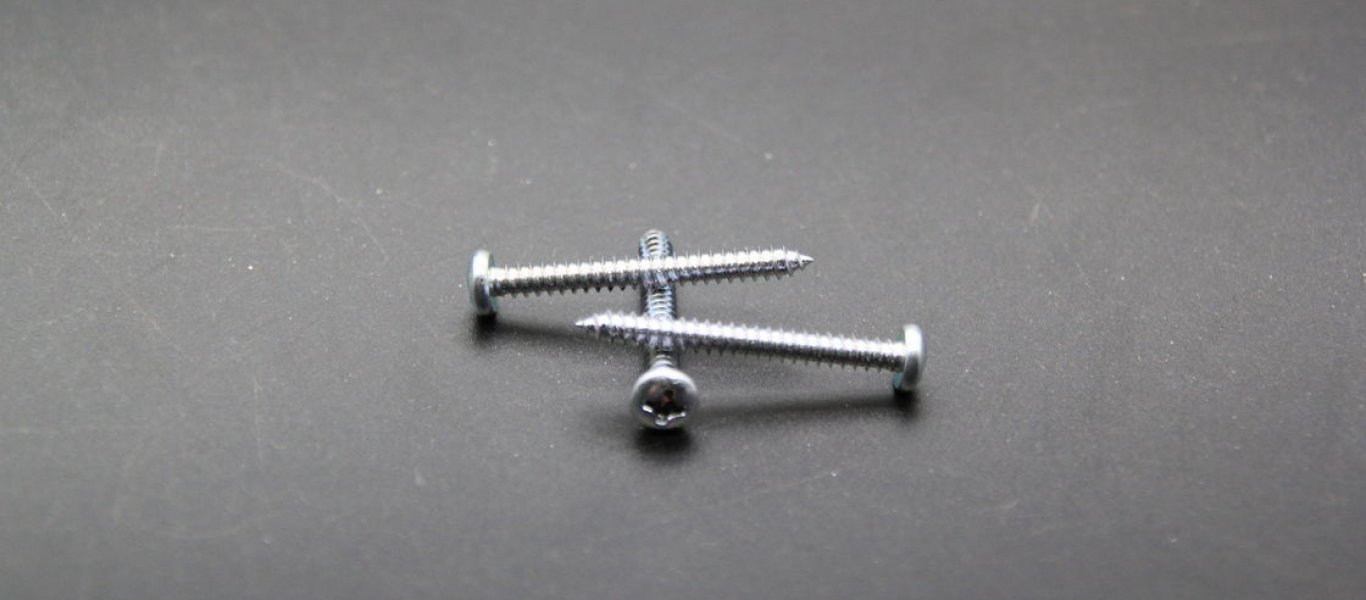 Να πως να ξεβιδώσετε μια βίδα χωρίς να έχετε το κατάλληλο κλειδί (βίντεο)