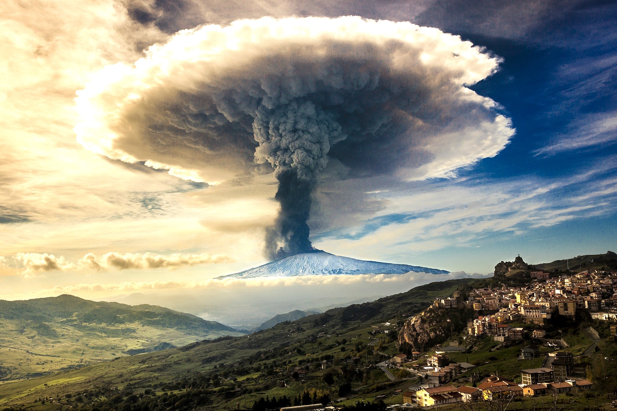 Θα αποκαλύψει η τεχνητή νοημοσύνη τα «μυστικά» χειρογράφων που κάηκαν από τον Βεζούβιο;