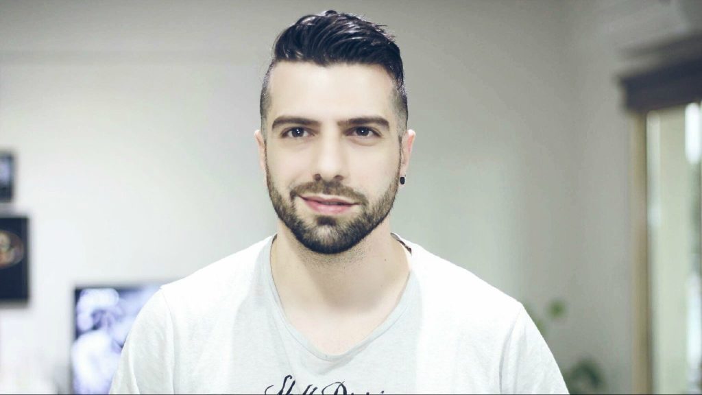 «Τρόμος» στον αέρα για τον «Μπίλι» από το «Καφέ της Χαράς»: «Εγώ είχα παγώσει στο κάθισμά μου και…» (βίντεο)