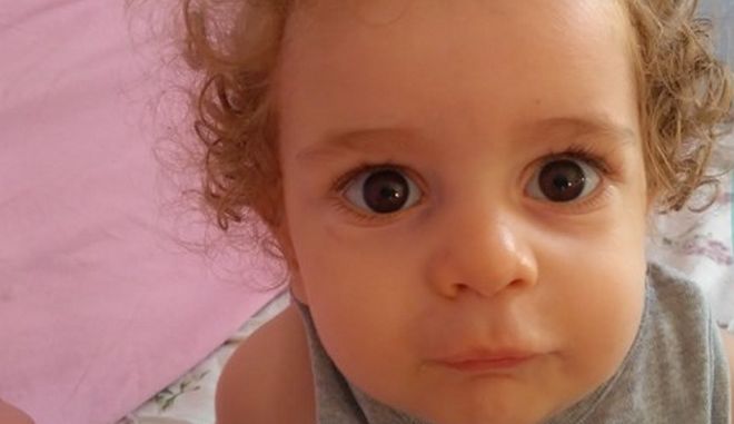 «Πράσινο φως» για να υποβληθεί στη θεραπεία στη Βοστώνη ο μικρός Παναγιώτης Ραφαήλ (βίντεο)