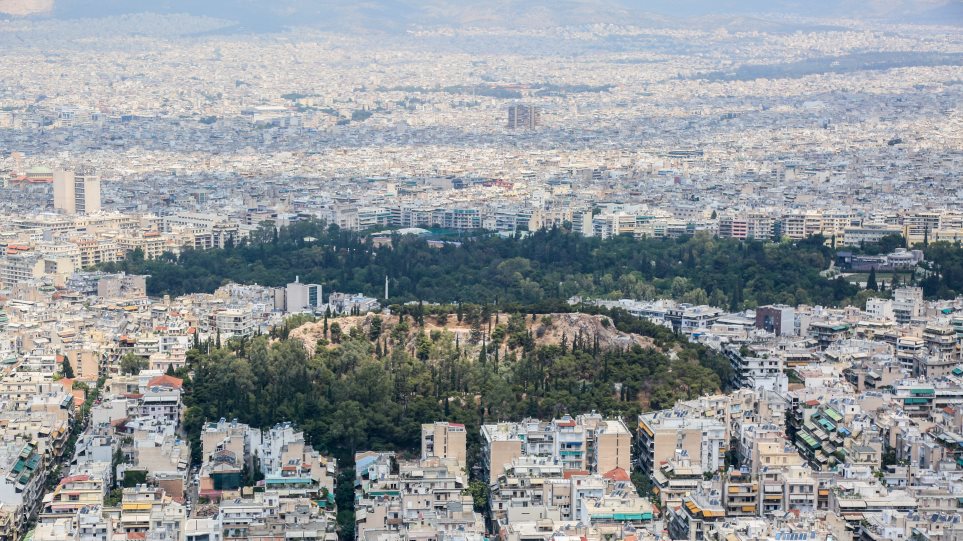 Οι κάτοικοι της Αθήνας χάνουν 3 χρόνια από το προσδόκιμο ζωής τους λόγω του νέφους