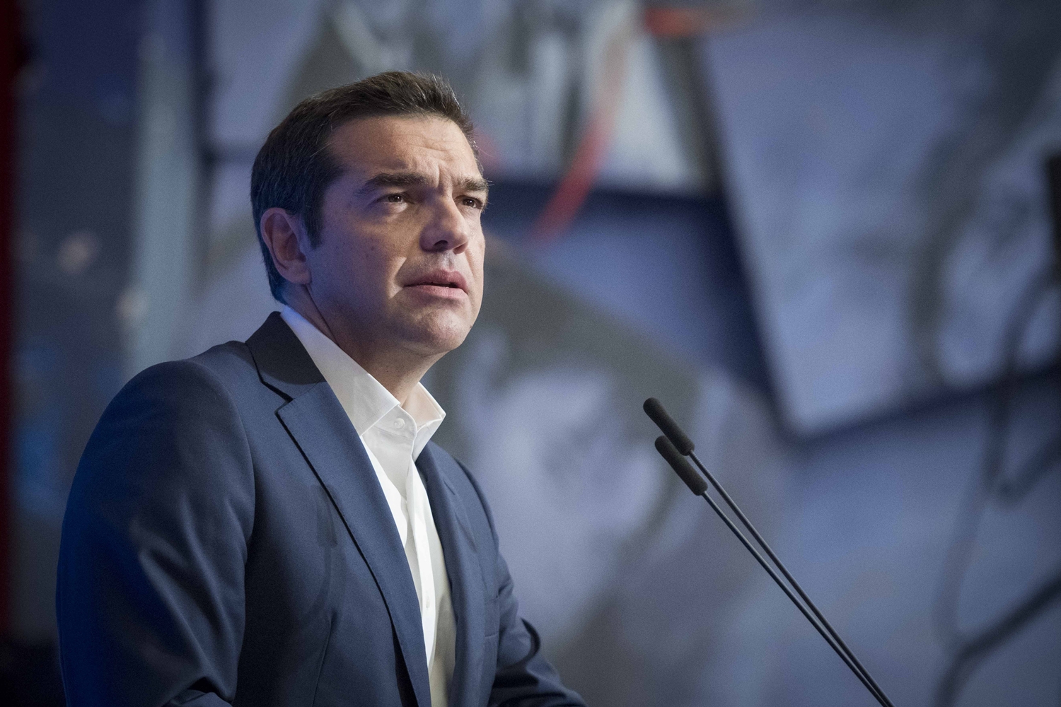 Politico: «Ο Τσίπρας δεν κατάλαβε ποτέ πραγματικά τι πρέπει να κάνει για να προσελκύσει επενδύσεις»