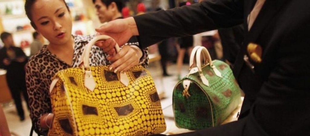 Η Κίνα έχει πλέον 100 εκατομμύρια πλούσιους – Ξεπέρασε τις ΗΠΑ