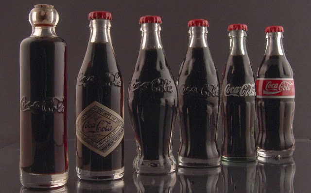 Πώς ένα μείγμα κρασιού και κοκαΐνης έγινε η γνωστή Coca Cola; (φωτό)