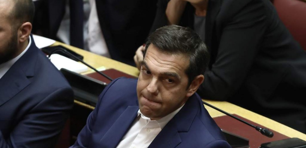 Νέα φραστική επίθεση πολίτη σε Α.Τσίπρα στην Κρήτη: «Πουλημένε σήκω και φύγε» (βίντεο)
