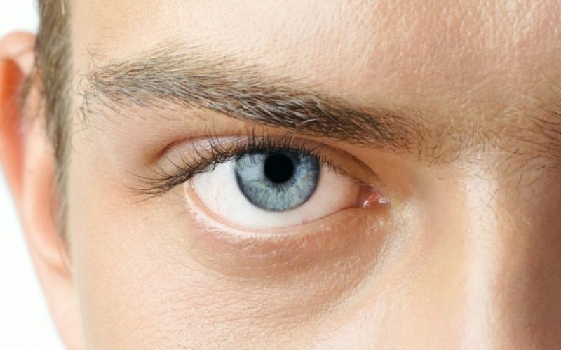 Τι πρέπει να γνωρίζουν όσοι έχουν μπλε μάτια