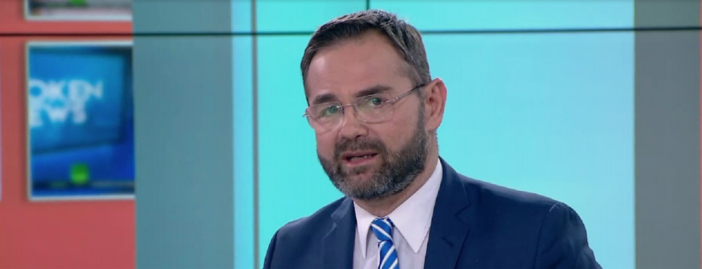 Σ.Μπαλάσκας για τους ελέγχους στον «Joker»: «Το όπλο είναι αξεσουάρ της στολής να το αφήναμε στο Τμήμα;»