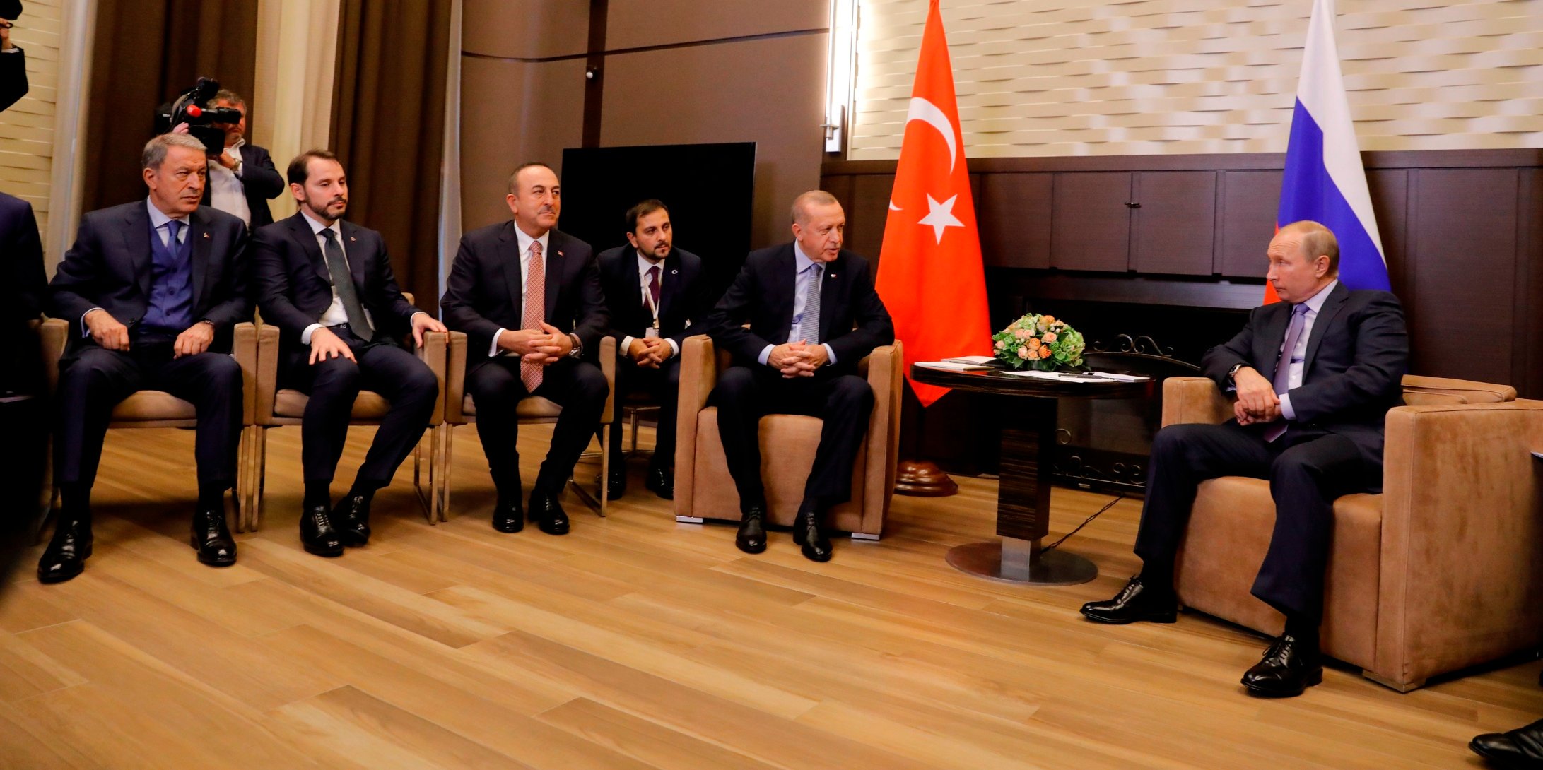 Πούτιν σε Ερντογάν: «Ρωσία και Τουρκία θα διαδραματίσουν τον ρόλο τους στη Συρία»