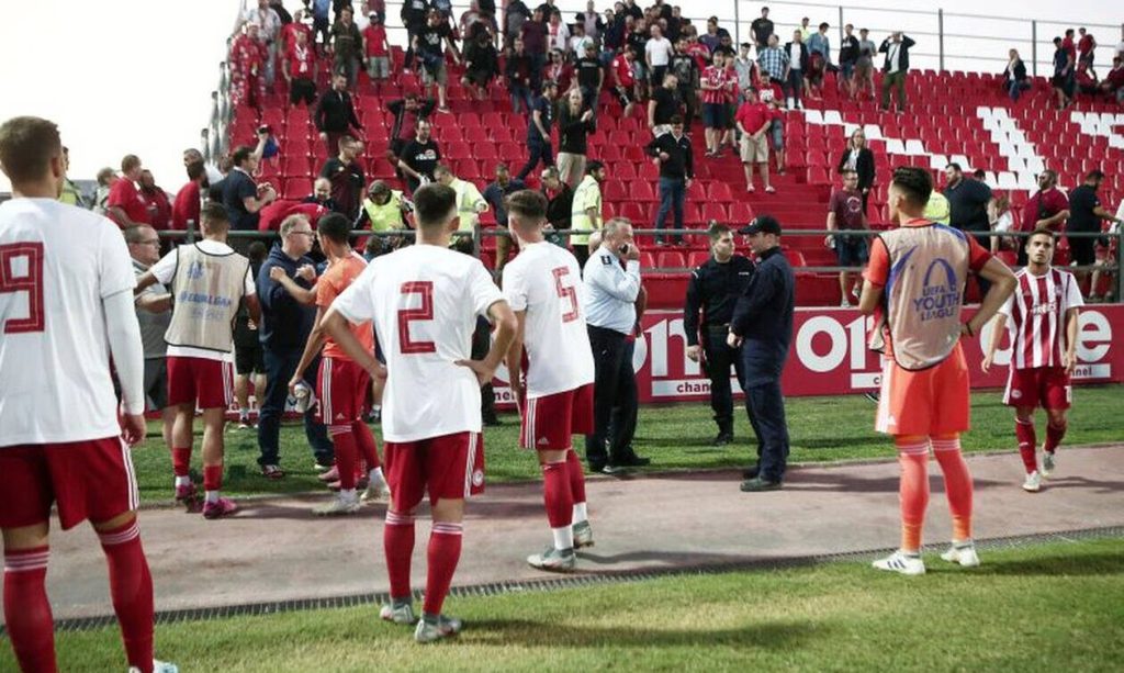 Παρέμβαση Λ.Αυγενάκη για την «εισβολή» χούλιγκαν στον Ρέντη