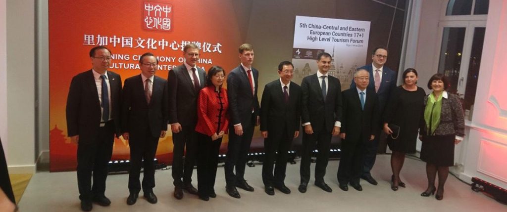 Χάρης Θεοχάρης: Παρουσίασε στην Λετονία την στρατηγική της χώρας  για τον τουρισμό