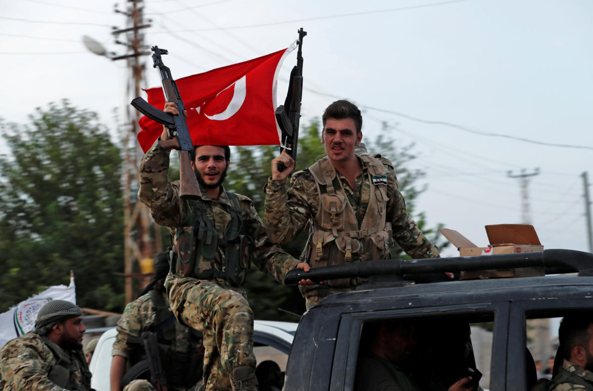 Τουρκικό ΥΠΑΜ: «Οι Αμερικανοί μας ενημέρωσαν πως οι Κούρδοι αποχώρησαν από την ασφαλή ζώνη»