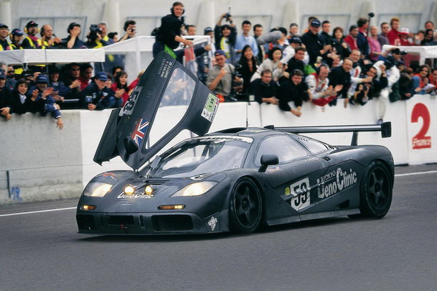 Ο θρύλος της McLaren F1 και η νίκη στο Le Mans το 1995 (φωτό, βίντεο)