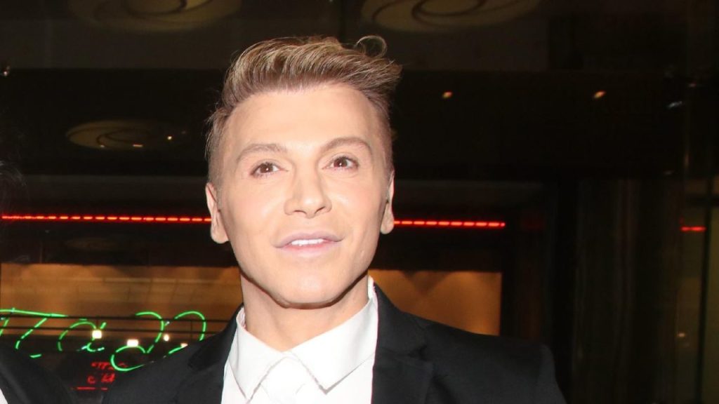 Tάκης Ζαχαράτος: «Η Βίκυ Καγιά είναι σαν… » (βίντεο)