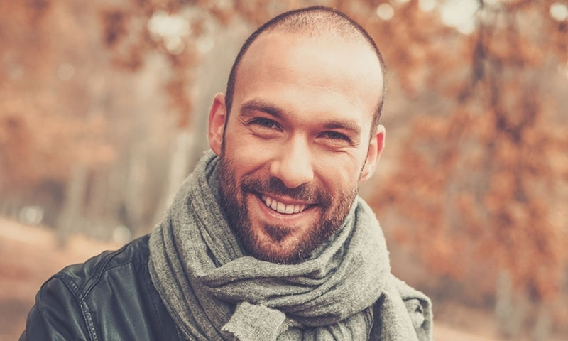 Πώς προστατεύεις τα μαλλιά σου από την φαλάκρα; – Τροφές και βιταμίνες