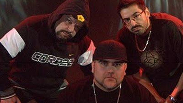 Αν το θυμάσαι γέρασες: Το τραγούδι των Ημισκούμπριων που έβαζε φωτιά στα πάρτι των 90s