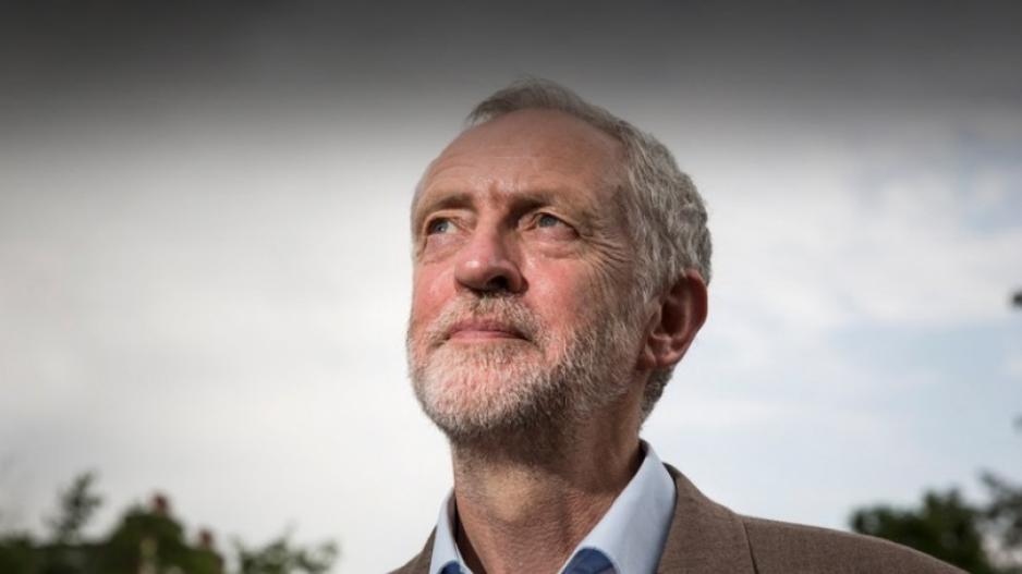 Ο Τζ.Κόρμπιν τρέμει τις πρόωρες εκλογές: «Ας ψηφίσει πρώτα η ΕΕ για το Brexit και βλέπουμε»