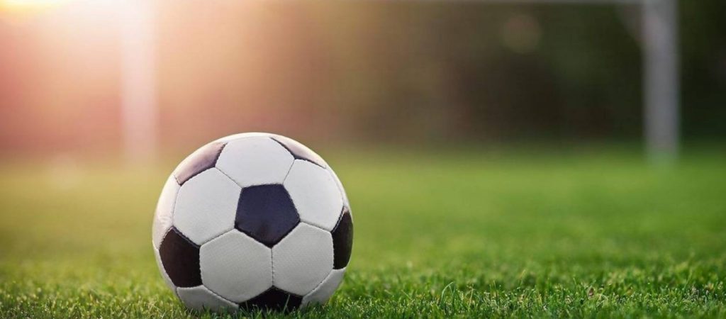 Προπονητής στην Τουρκία ρίχνει… χαστούκια στους παίκτες του (βίντεο)