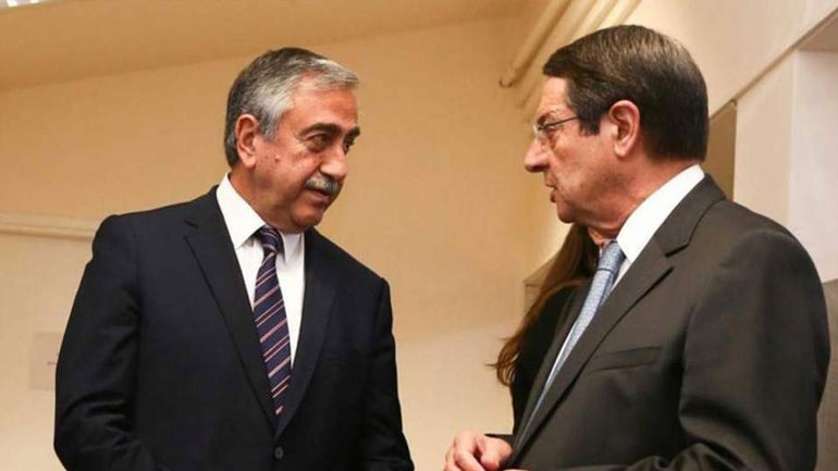 Βερολίνο: Άτυπη τριμερής συνάντηση για τα επόμενα βήματα στο Κυπριακό