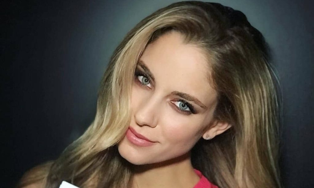 Δ.Νομικού: Φωτογραφίζεται για πρώτη φορά με την κόρη της (φωτό)